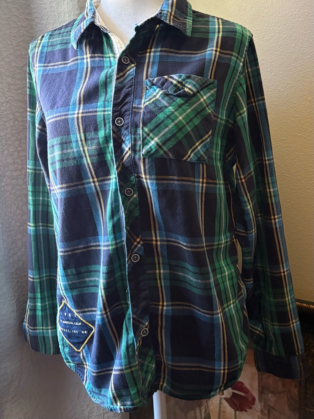 Men's Green & Navy Plaid Button-Up Shirt